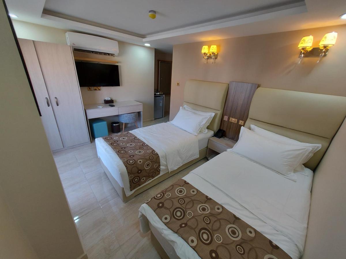 Jordan Seasons Hotel Aqaba Exterior photo