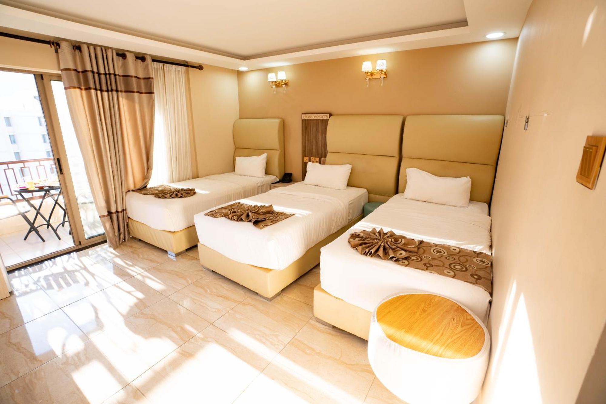 Jordan Seasons Hotel Aqaba Exterior photo