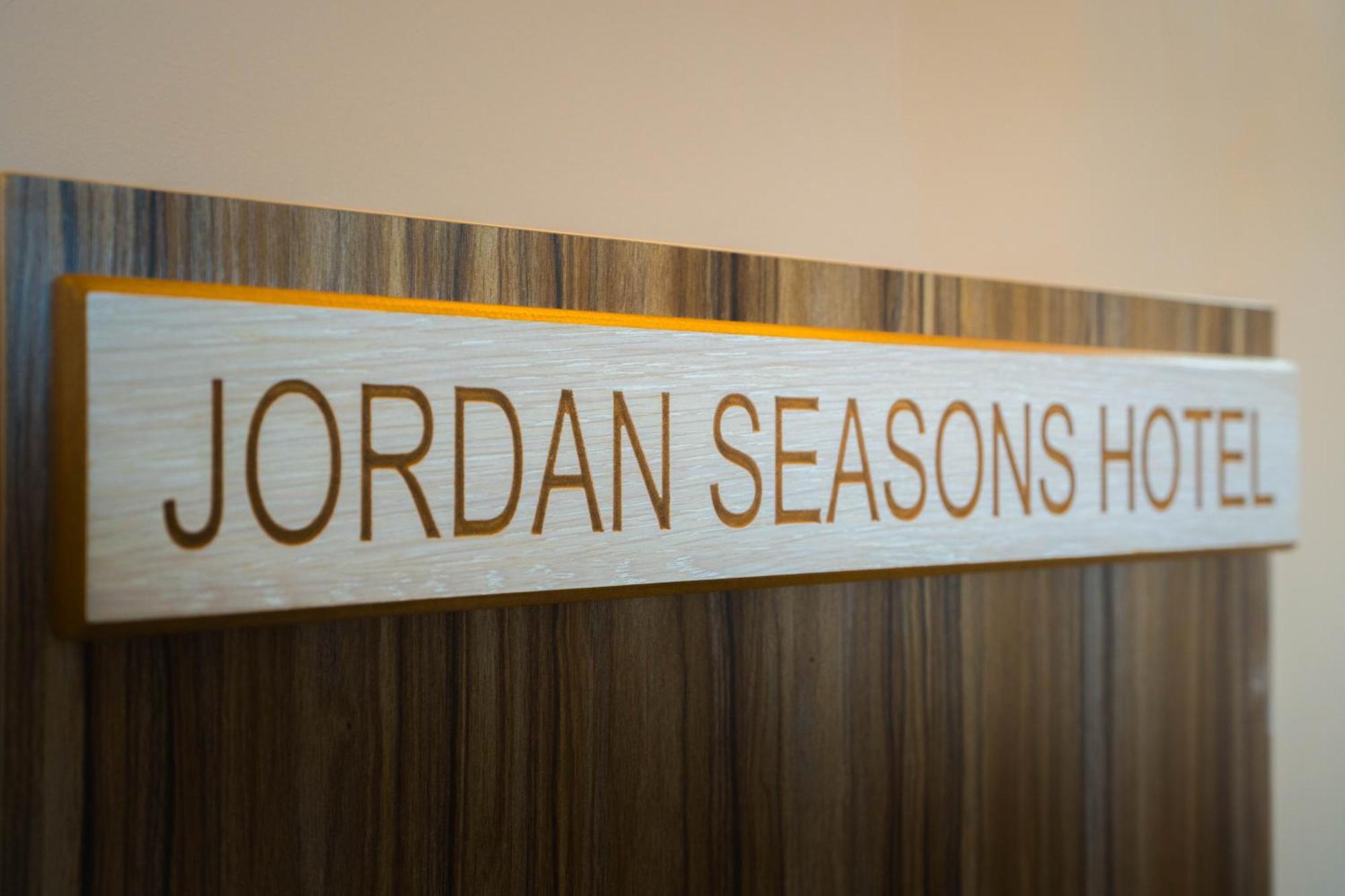 Jordan Seasons Hotel Aqaba Exterior photo
